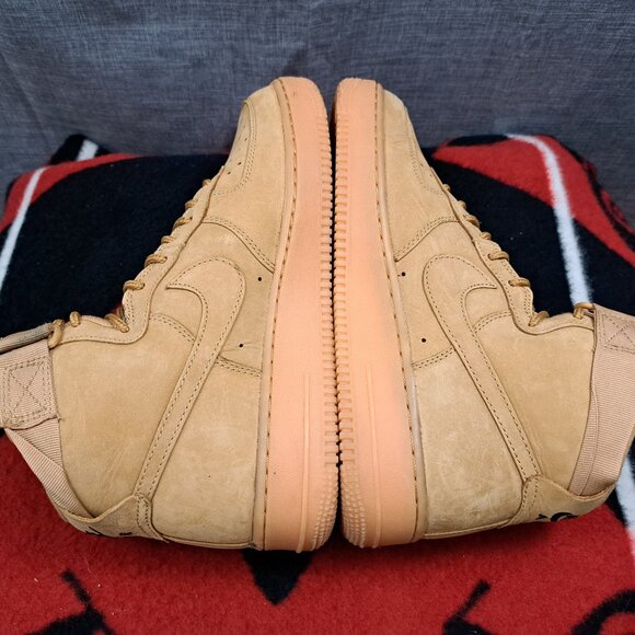 Size 9.5 Women’s NIKE AIR FORCE 1 HI HIGH PREMIUM PRM FLAX-WHEAT 654440-200 2016 - Picture 10 of 13